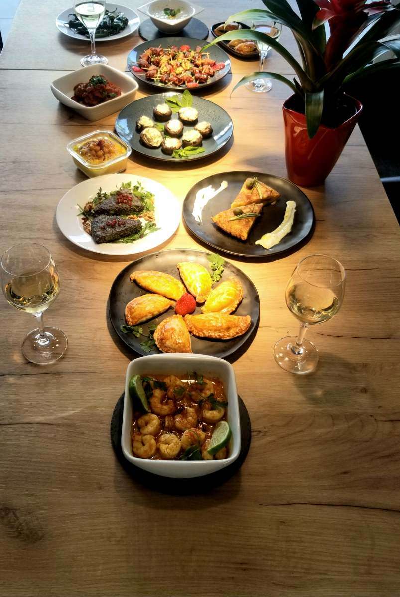Tapas-Tisch bei einem Firmenevent